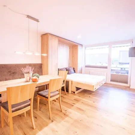 아파트 Kreidl 9 *